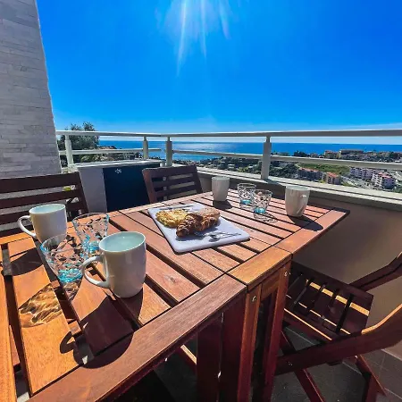 公寓 D'annunzio Luxury 圣雷默